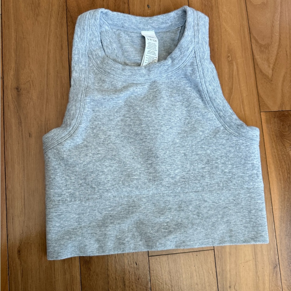 [SOLD] ALO Yoga Seamless Delight High Neck Light Gray Bra